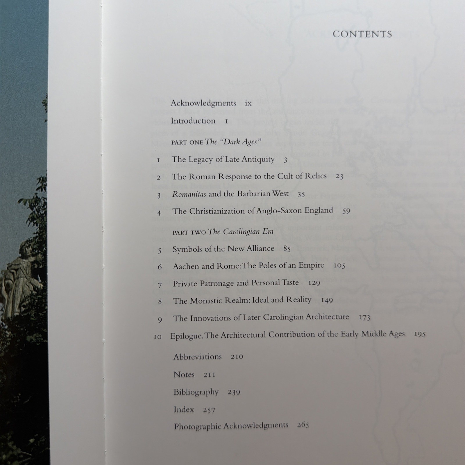 Origins of Medieval Architecture Building in Europe A.D. 600-900 Chas McClendon