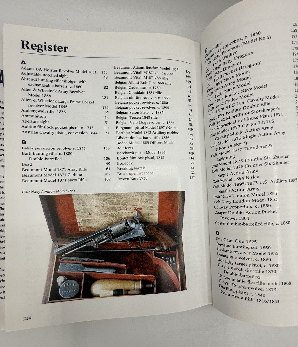 Complete Encyclopedia of Antique Firearms: Expert Guide to Firearms.