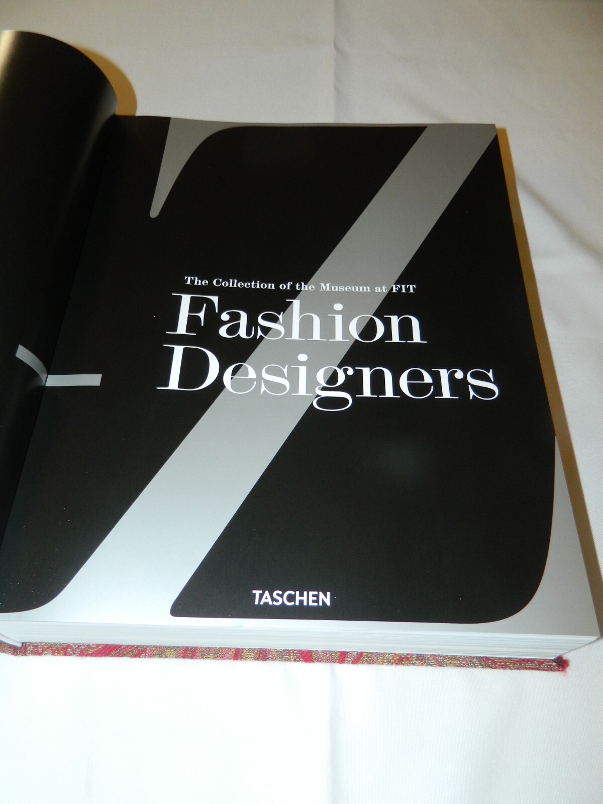 The Collection of the Museum at FIT FASHION DESIGNERS ETRO EDITION Taschen RARE!