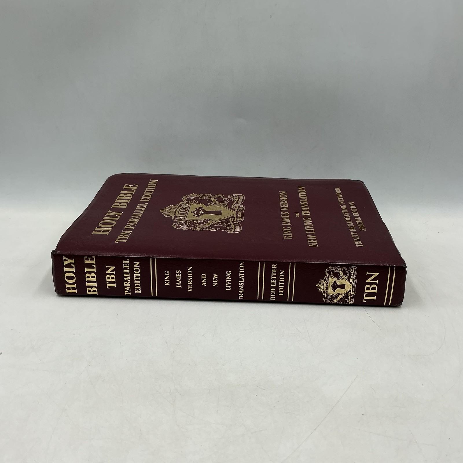 Holy Bible TBN Parallel Edition King James NLT Tyndale HC Burgundy 1997 USA