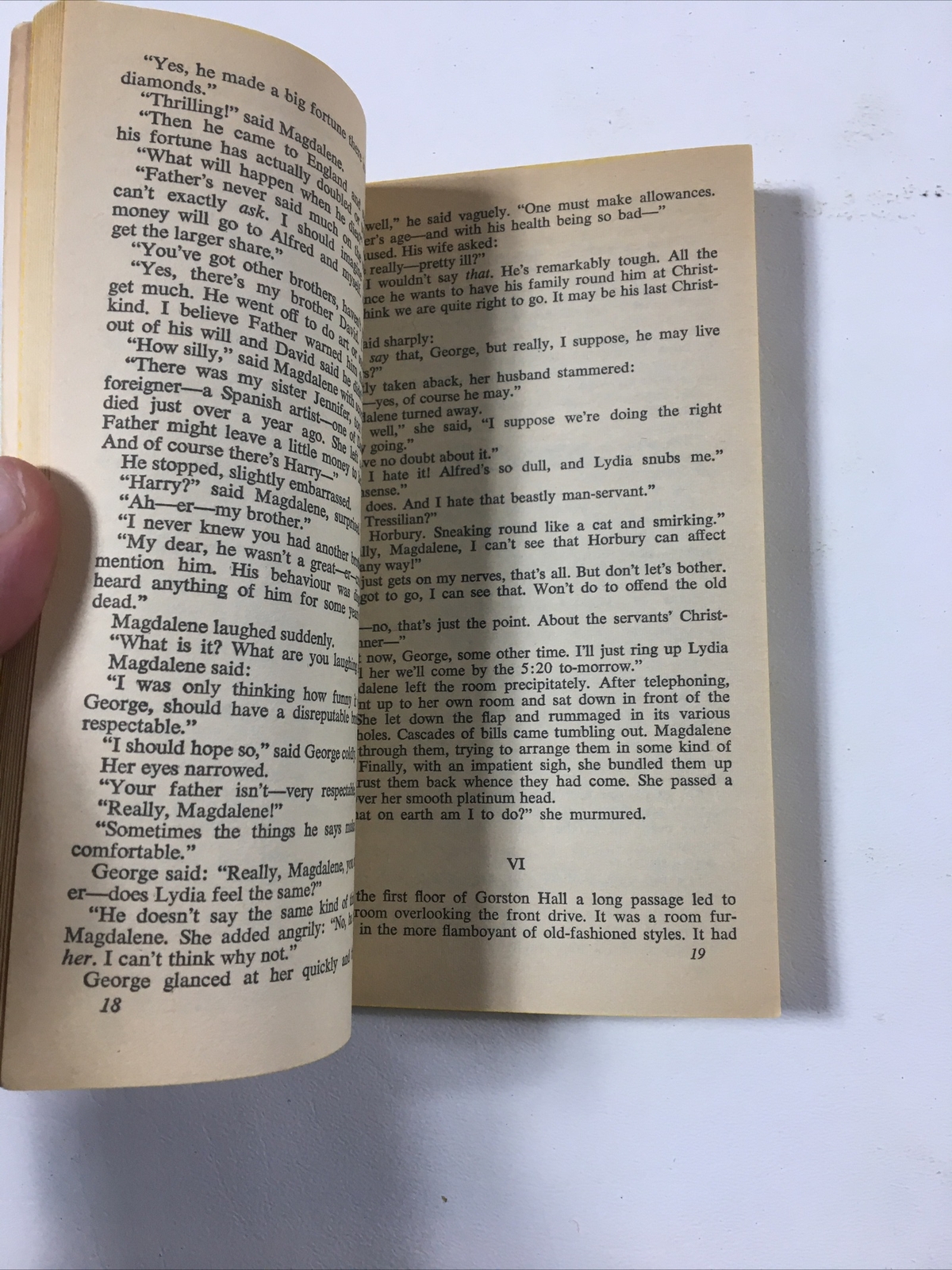 A Holiday For Murder – Agatha Christie (Paperback, 1969)