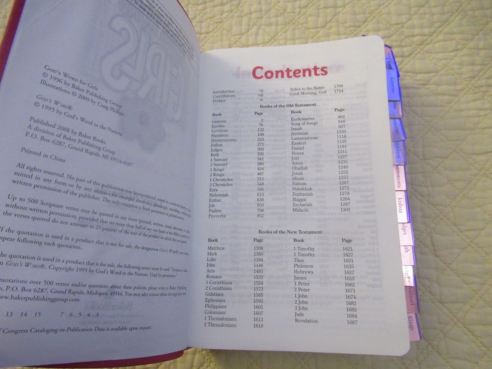 God’s Word for Girls (Pink Faux Leather Bound) (God’s Word Translation)
