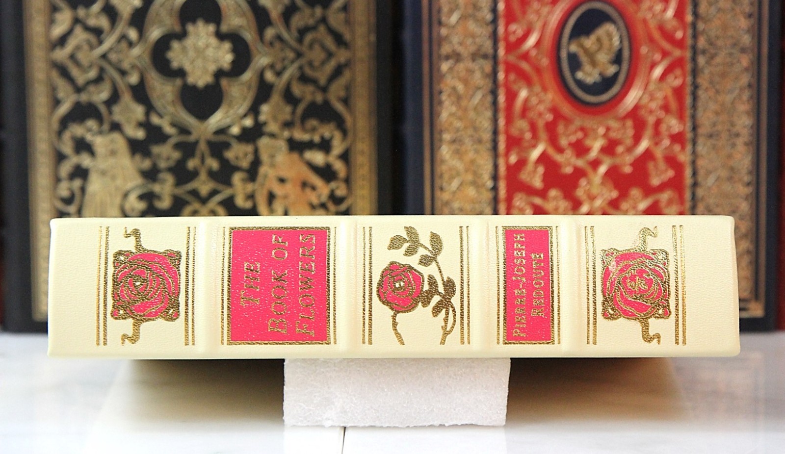 THE BOOK OF FLOWERS Pierre Joseph Redoute RARE – Easton Press – DELUXE LEATHER