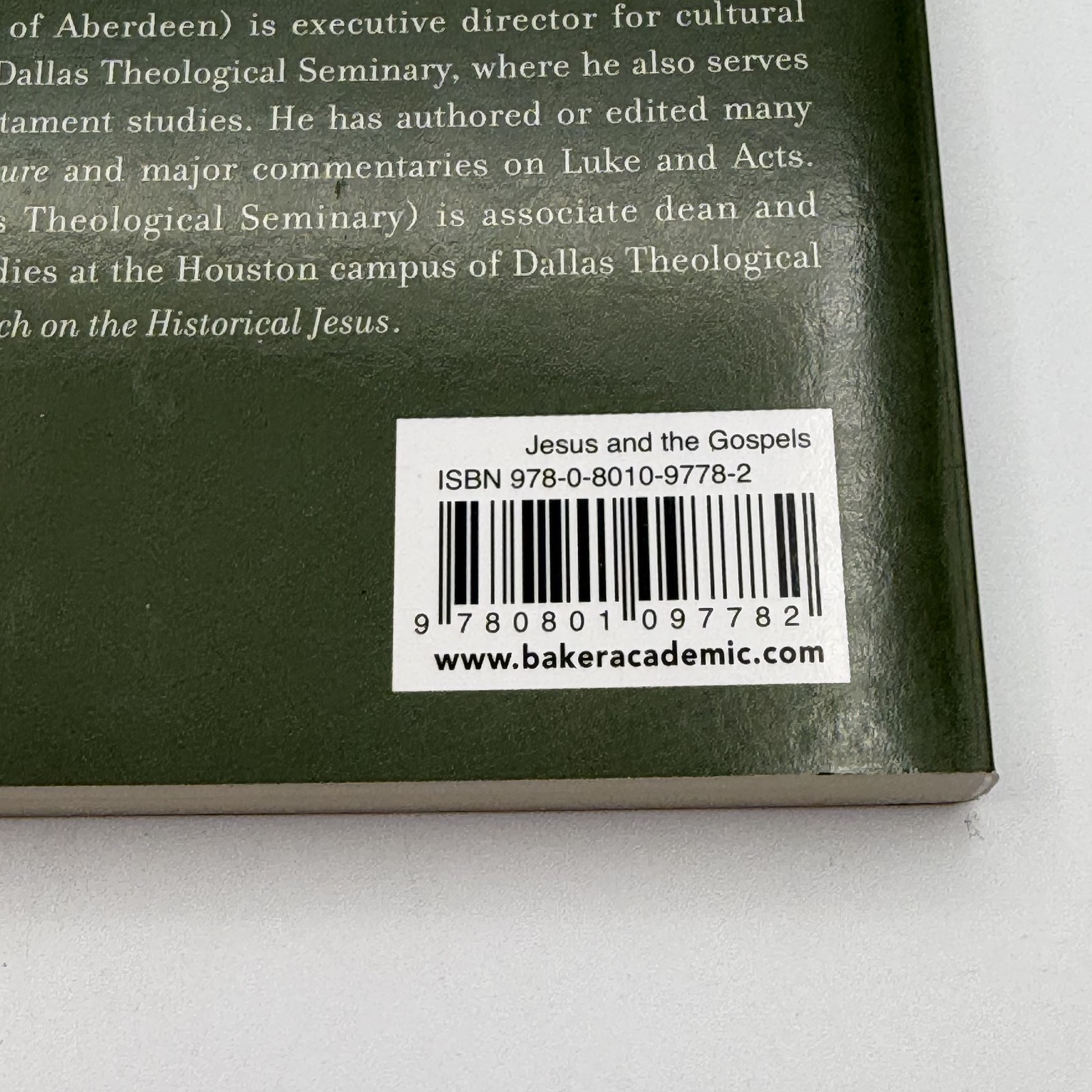 Jesus the God-Man Darrell L. Bock Benjamin I. Simpson Baker Academic Paperback