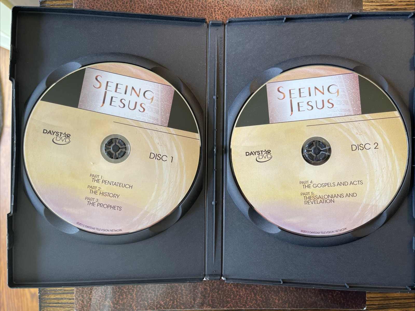 Seeing Jesus Bible Encounter Study and 2 DVD’s Guidebook by Marilyn Hickey :VG+