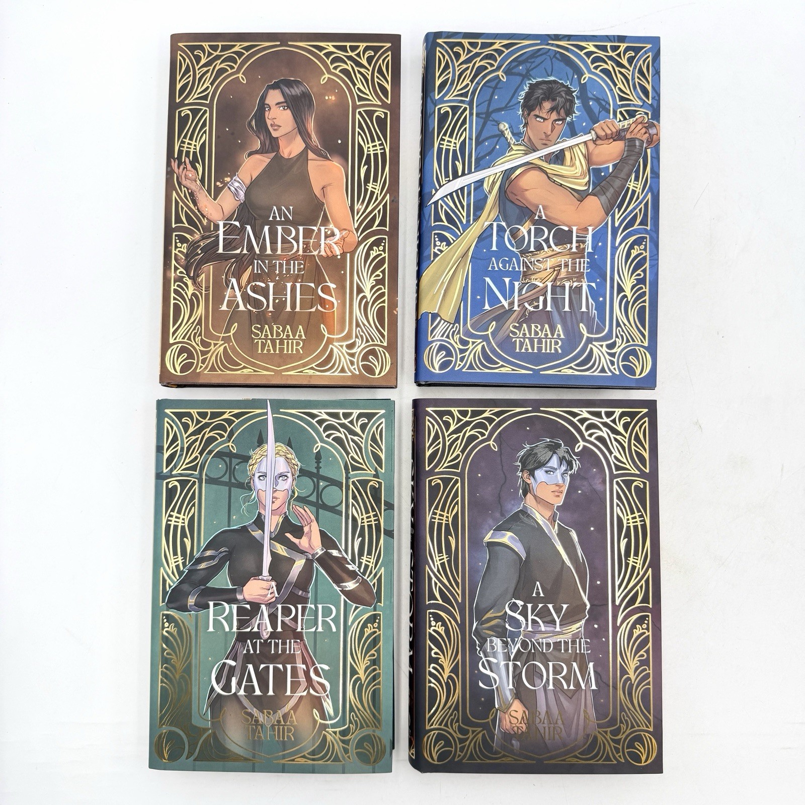 Fairyloot SIGNED An Ember in the Ashes Set Exclusive Iron Edition – US SELLER