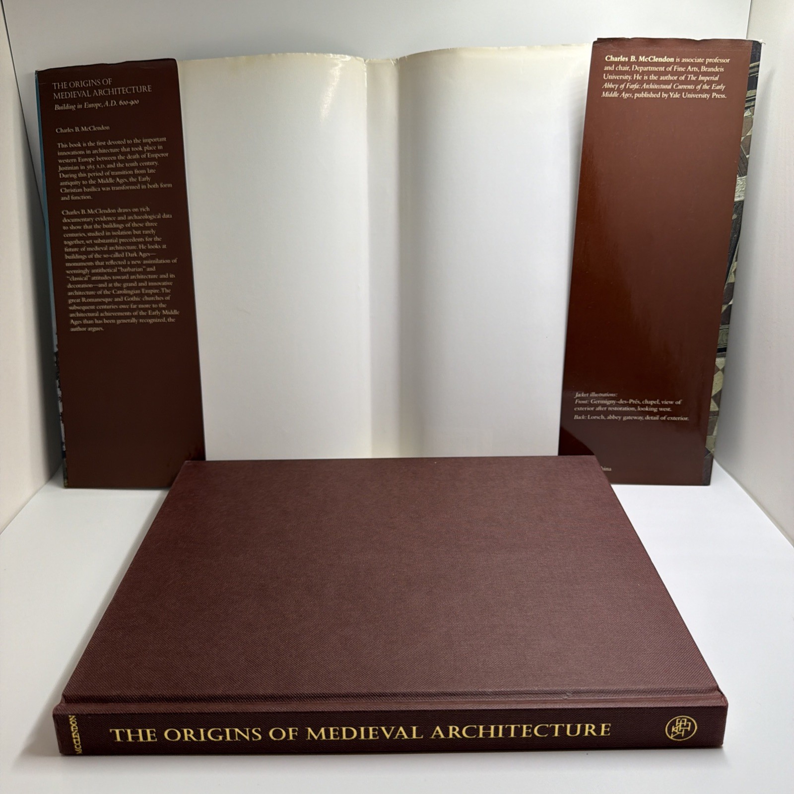 Origins of Medieval Architecture Building in Europe A.D. 600-900 Chas McClendon