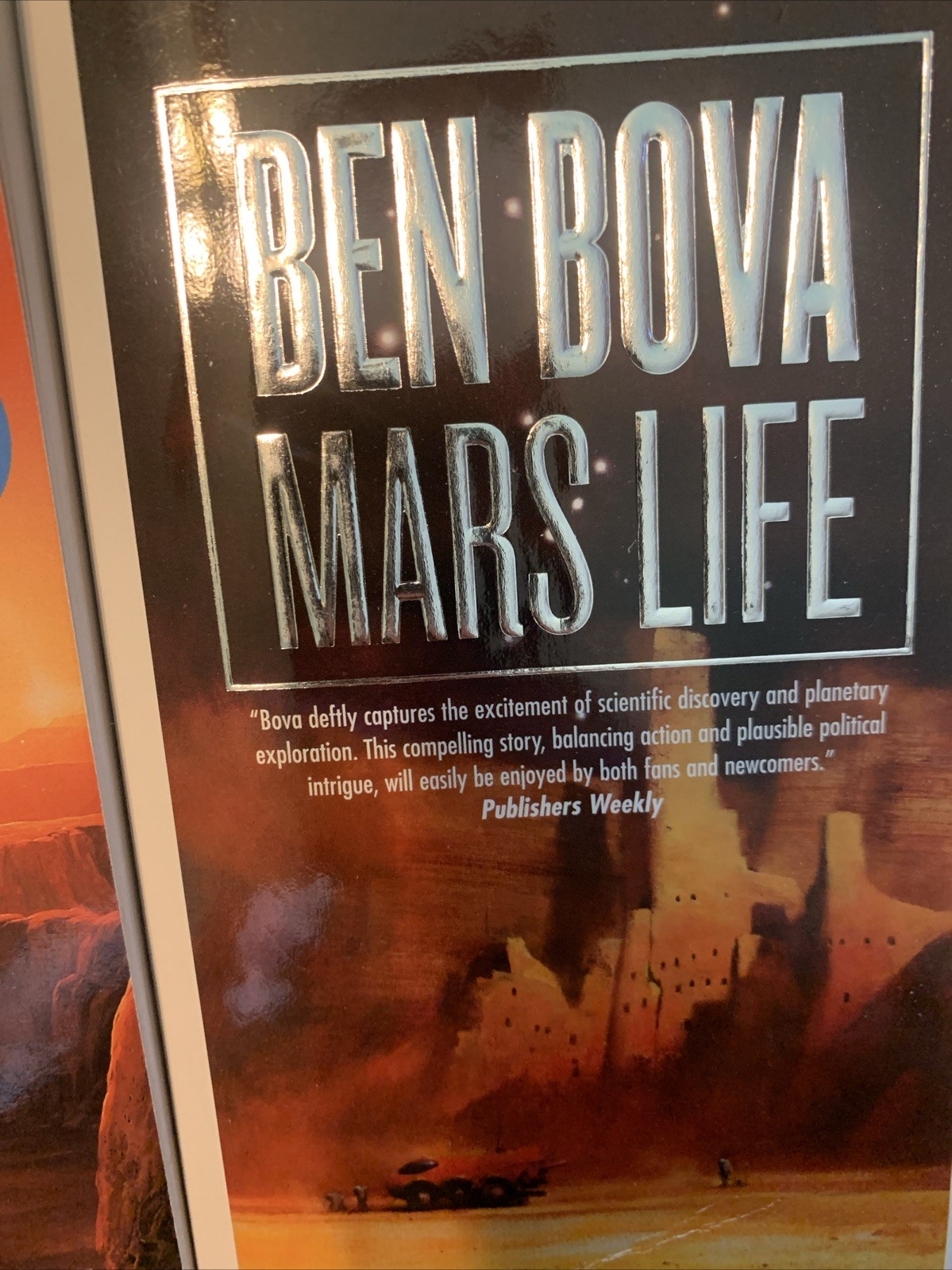 Lot Of 2 Mars (1992) And Mars Life (2008) Paperback Book by Ben Bova Great Shape