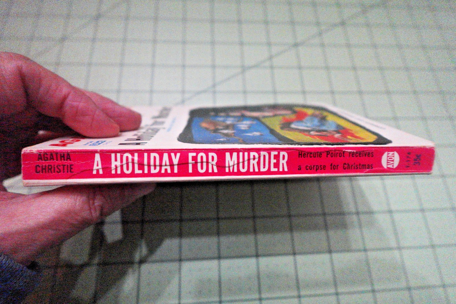 A HOLIDAY FOR MURDER BY AGATHA CHRISTIE 1957 AVON BKS VINTAGE MYSTERY CLASSIC