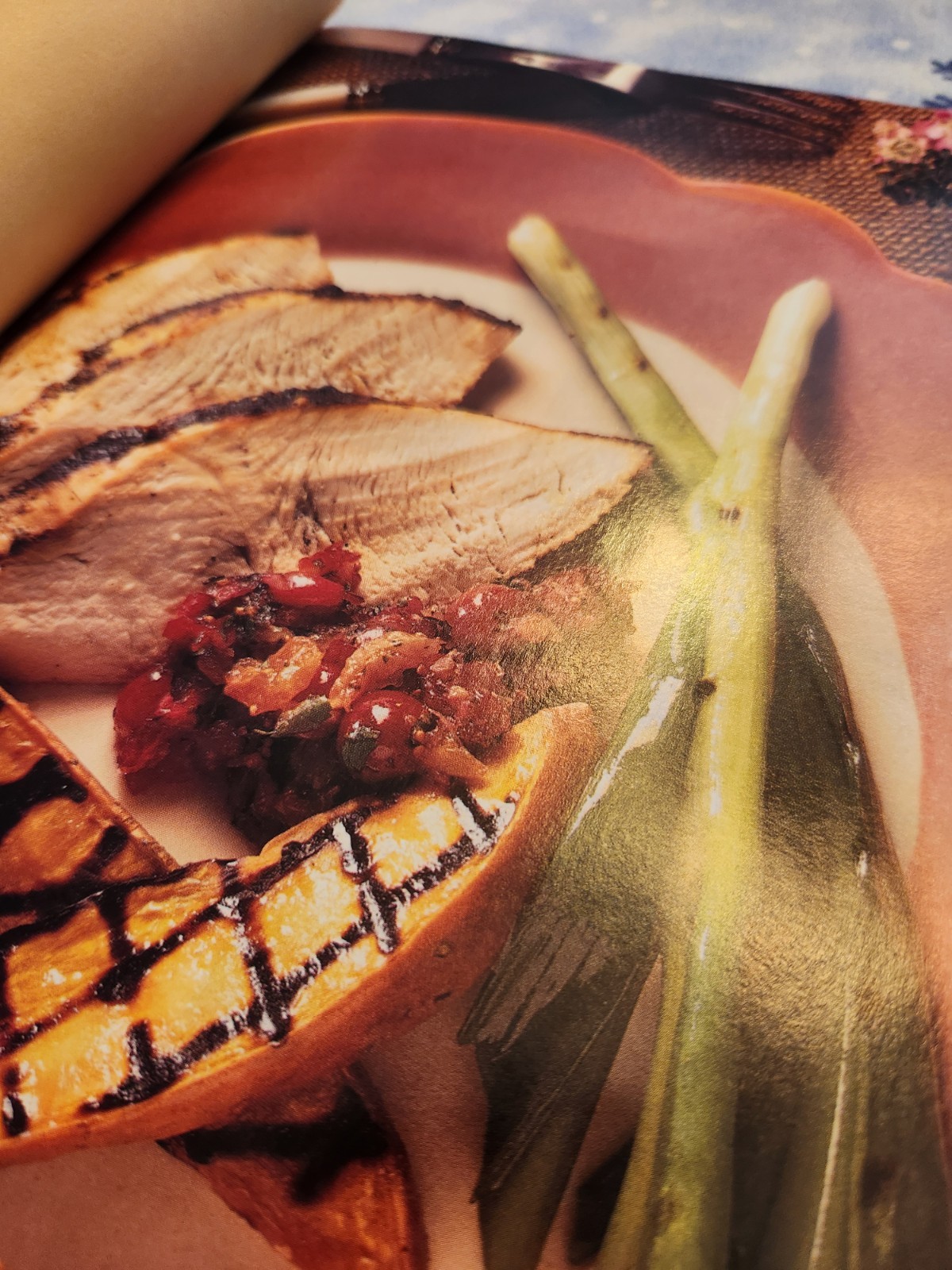 Southern Living 1995 Annual Recipes Cookbook Every Recipe from 1995 368 Pages