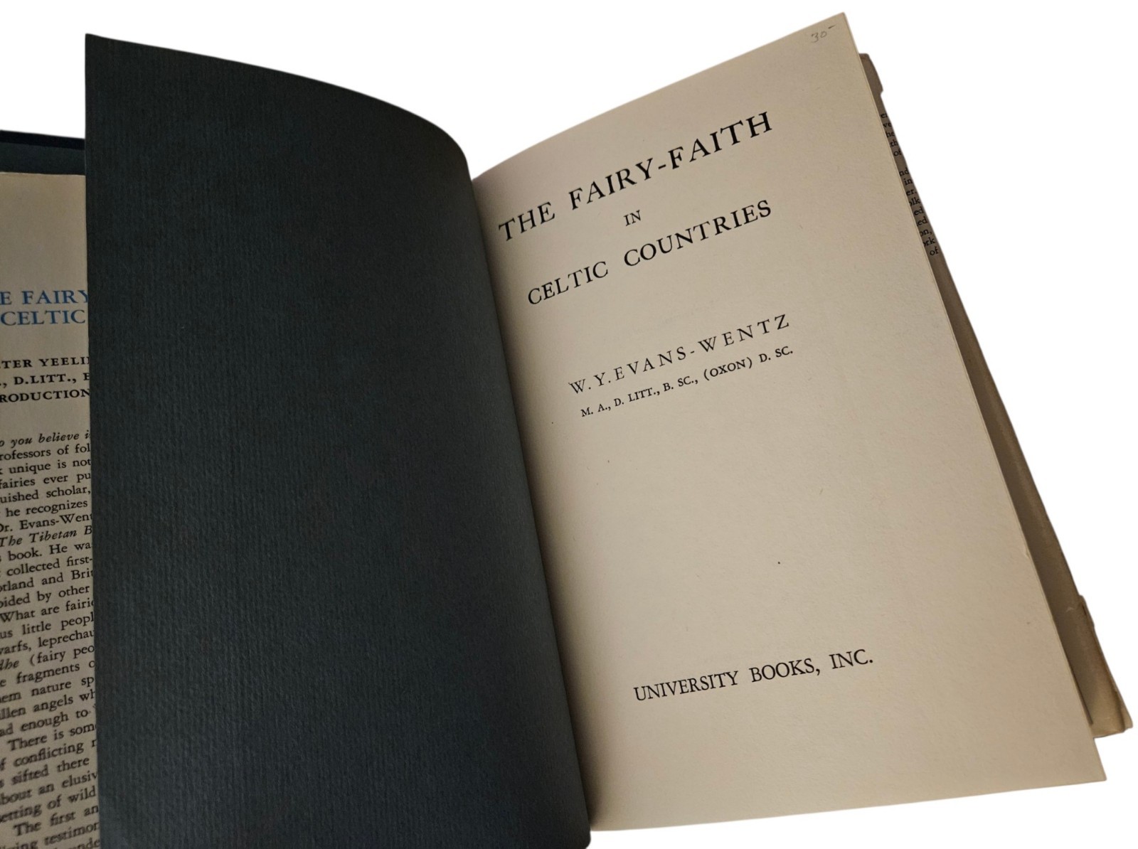 The Fairy-Faith In Celtic Countries Walter Yeerling Evans-Wentz 1966 HC Book