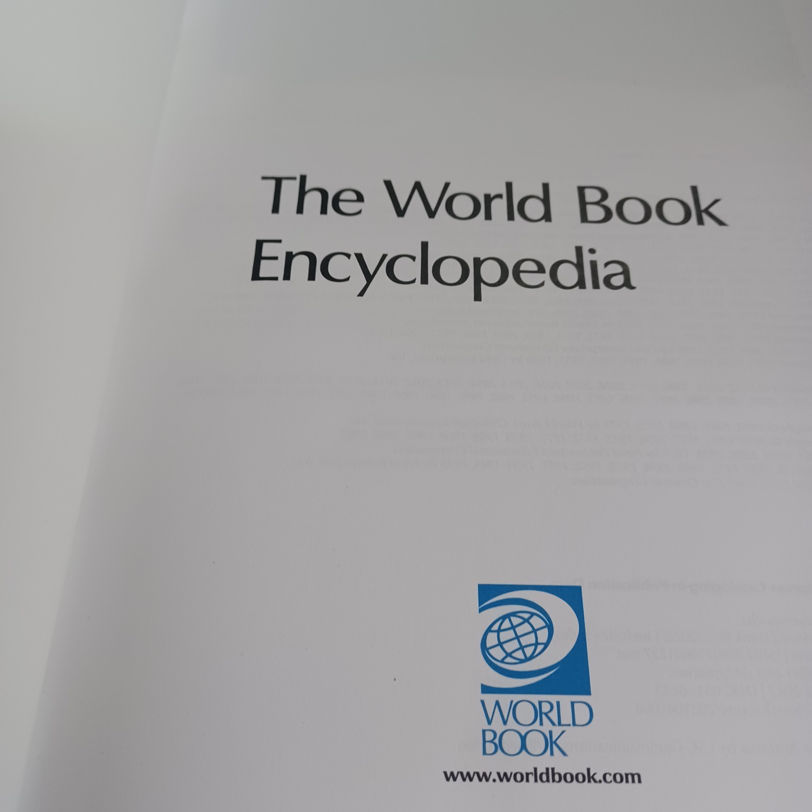 2022 World Book Encyclopedia Complete Full Book Set Ex Library Reference Desk