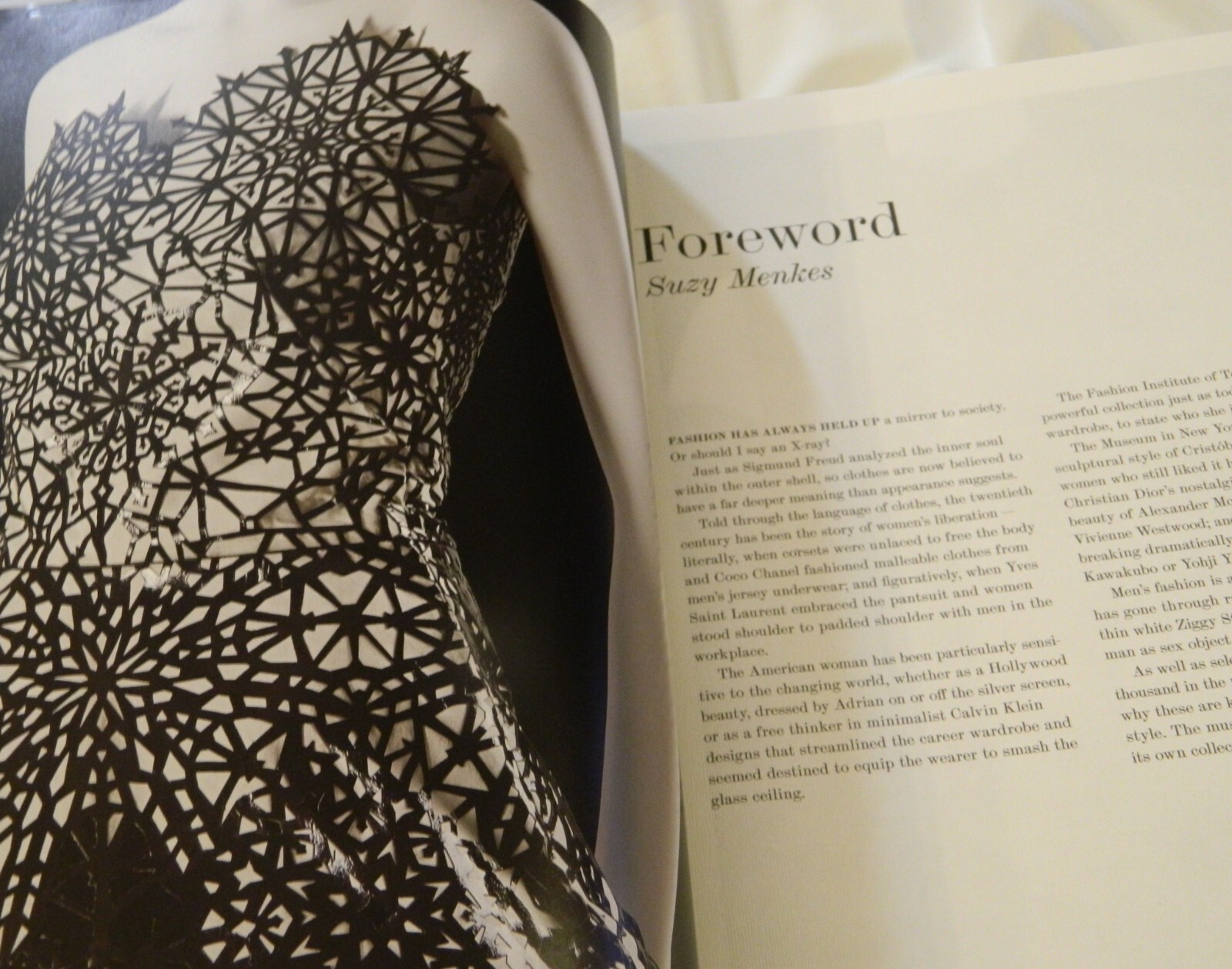 The Collection of the Museum at FIT FASHION DESIGNERS ETRO EDITION Taschen RARE!