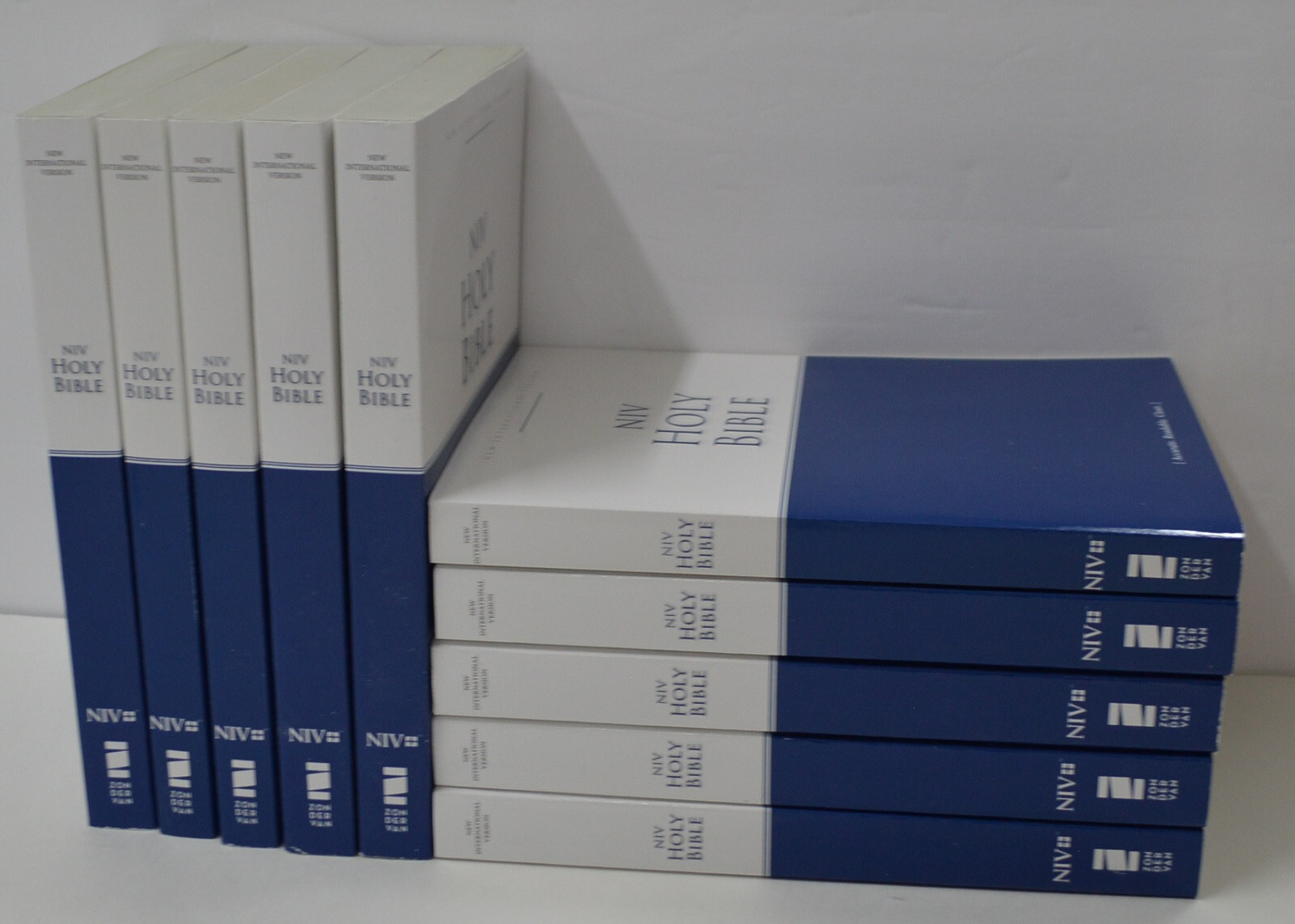 NIV Bible Blue “10 OUTREACH BIBLES” Wholesale Bibles BRAND NEW in Shrink Wrap!!