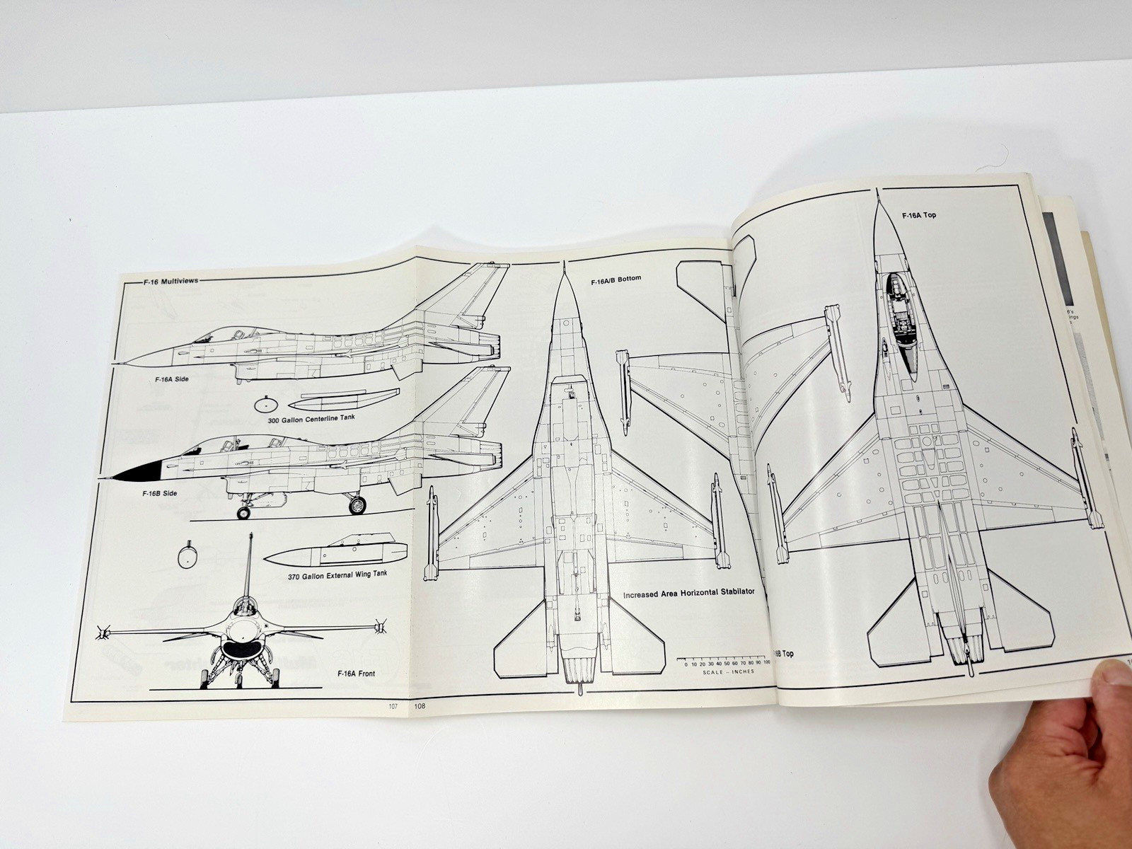 AeroGraph 1 The General Dynamics F16 Fighting Falcon, Jay Miller, 1982 W/RECORD