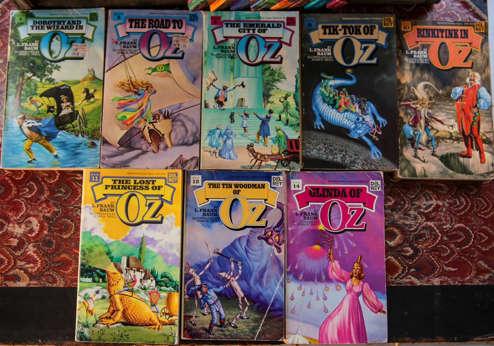 Vintage Wizard of Oz Books Lot (16)L Frank Baum Oz Series Illustrated Kids Books