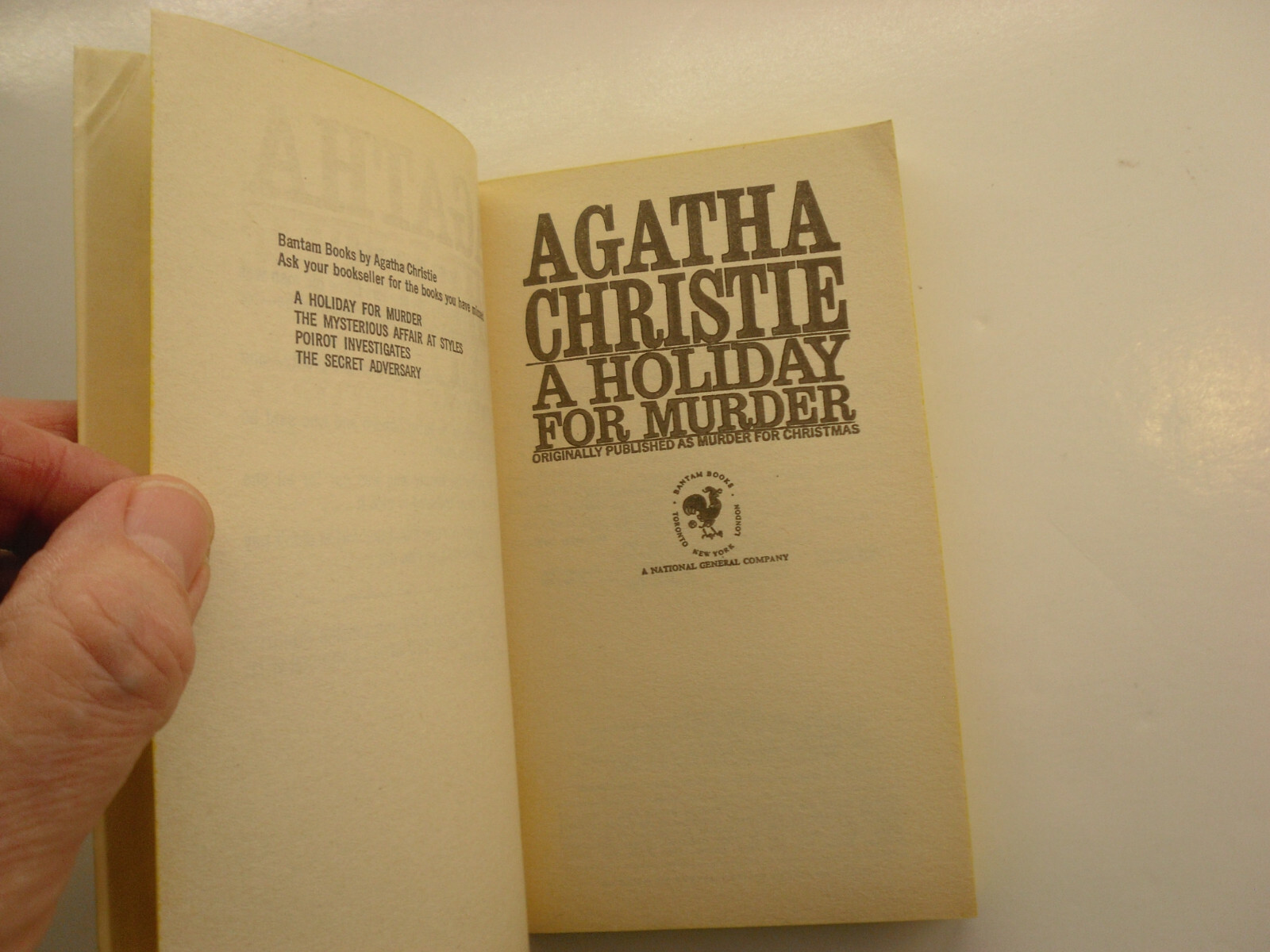 A Holiday For Murder, Agatha Christie, Bantam Paperback, 1969