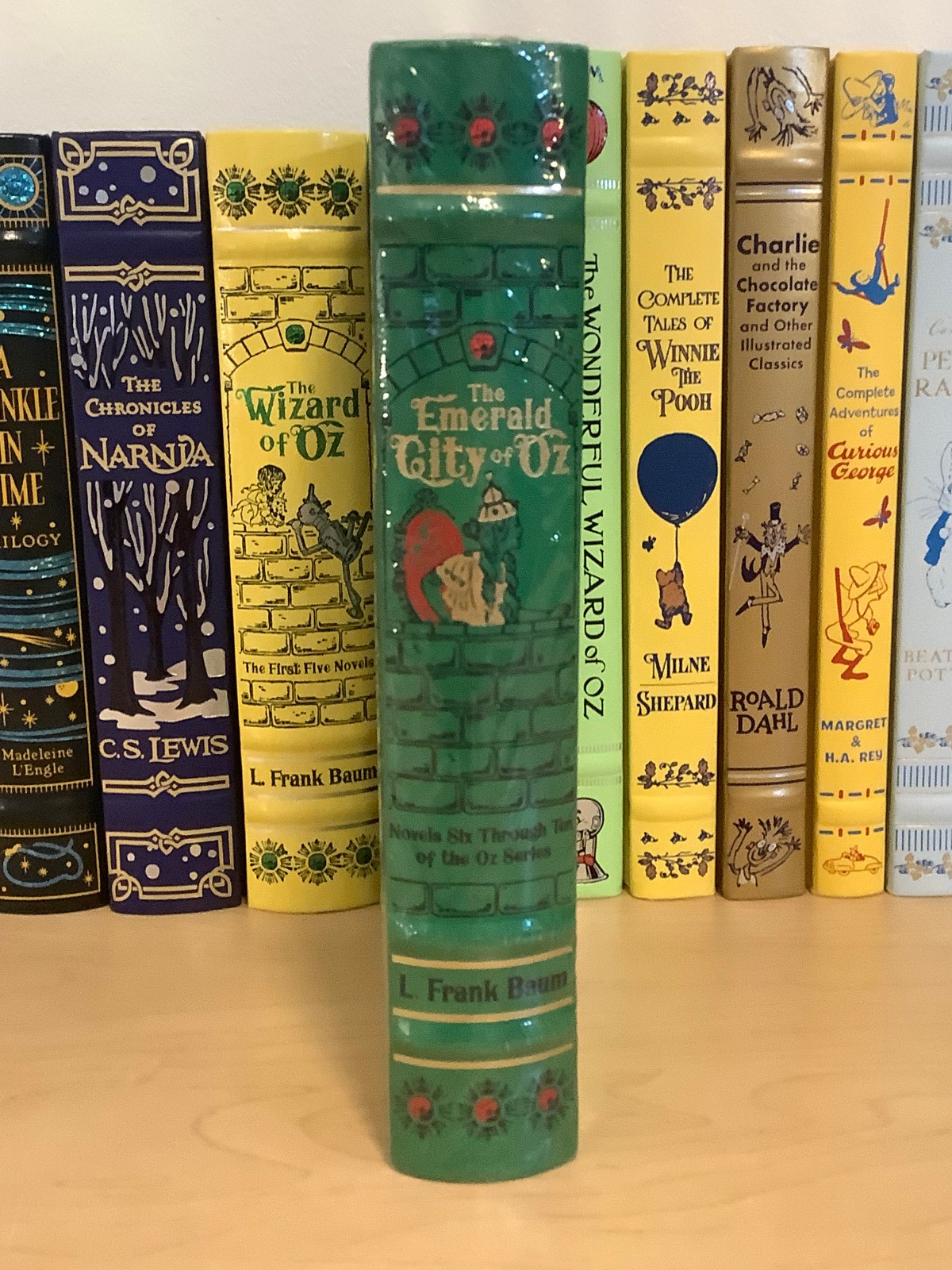 The Emerald City of Oz Novels 6-10 in one book by L. Frank Baum – leather illus.