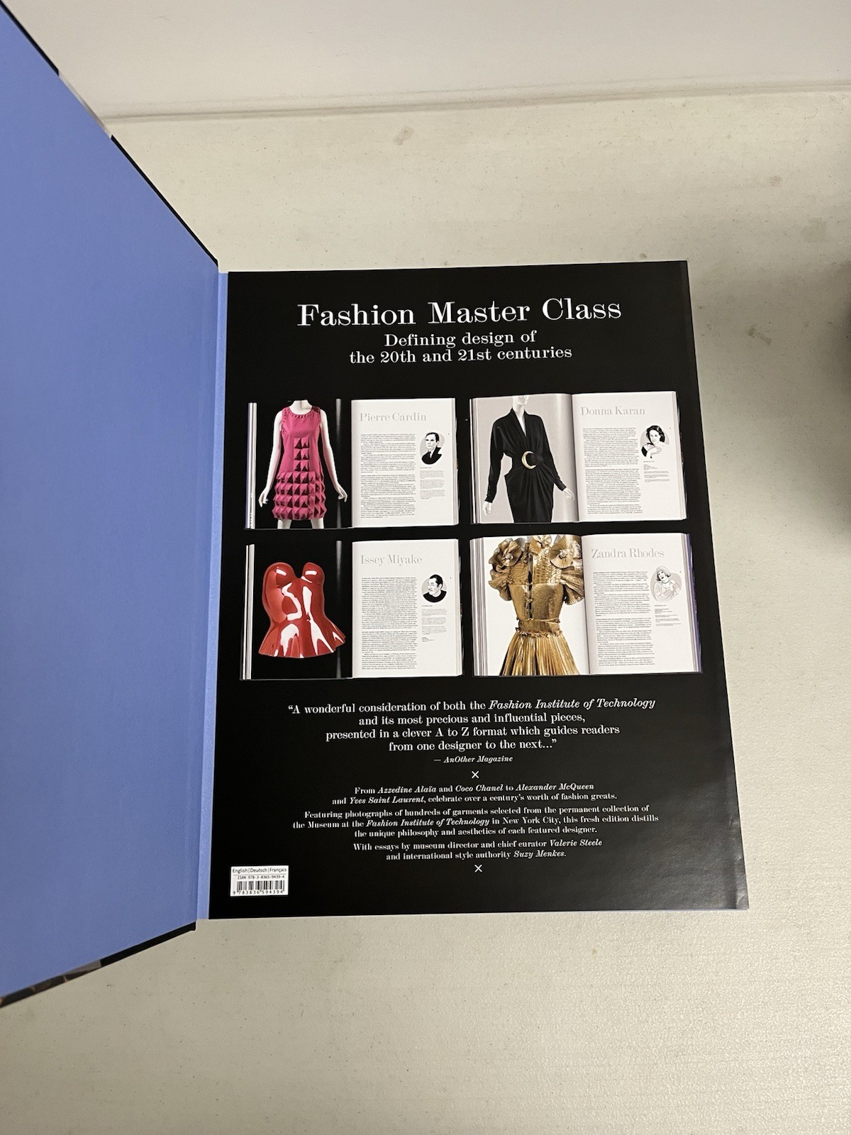The Collection of the Museum at FIT Fashion Designers A-Z Taschen NEW!