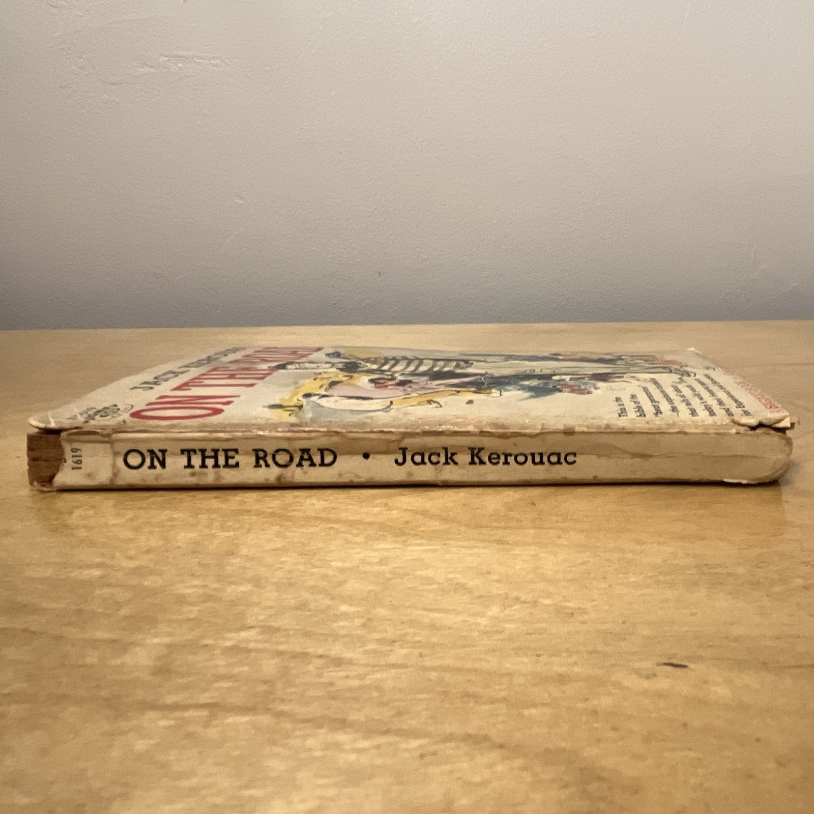 Jack Kerouac On the Road Signet Vintage Paperback Softcover, English