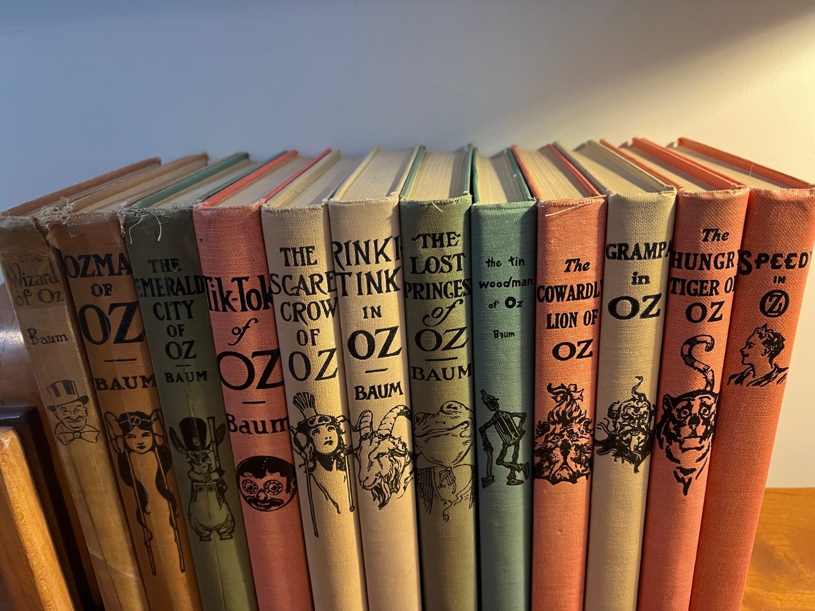 Wizard of OZ Book Set 12 Hardcover mid-century reprints