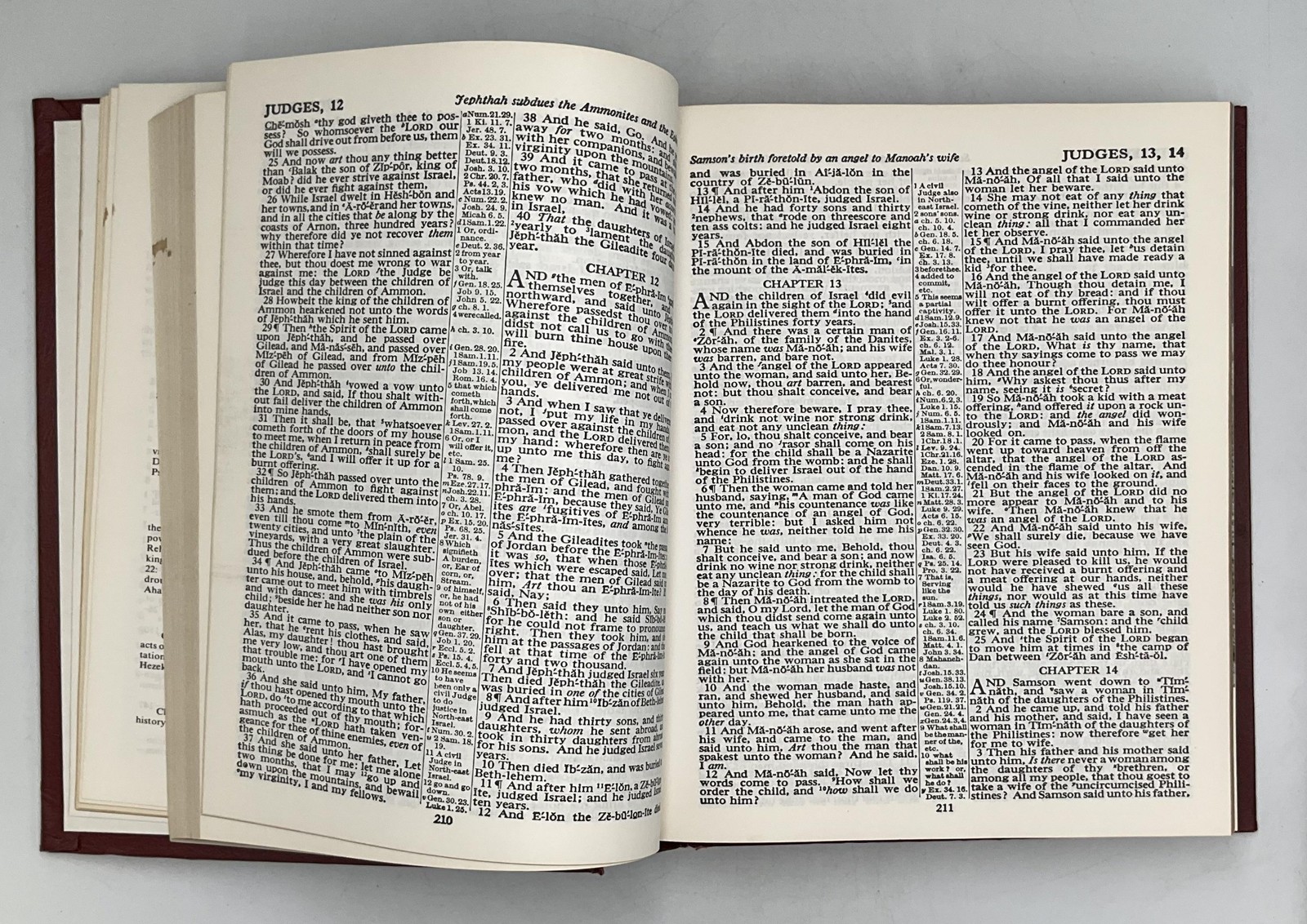 KING JAMES HOLY BIBLE RIVERSIDE HARDCOVER FAUX LEATHER BOUND ENGLISH