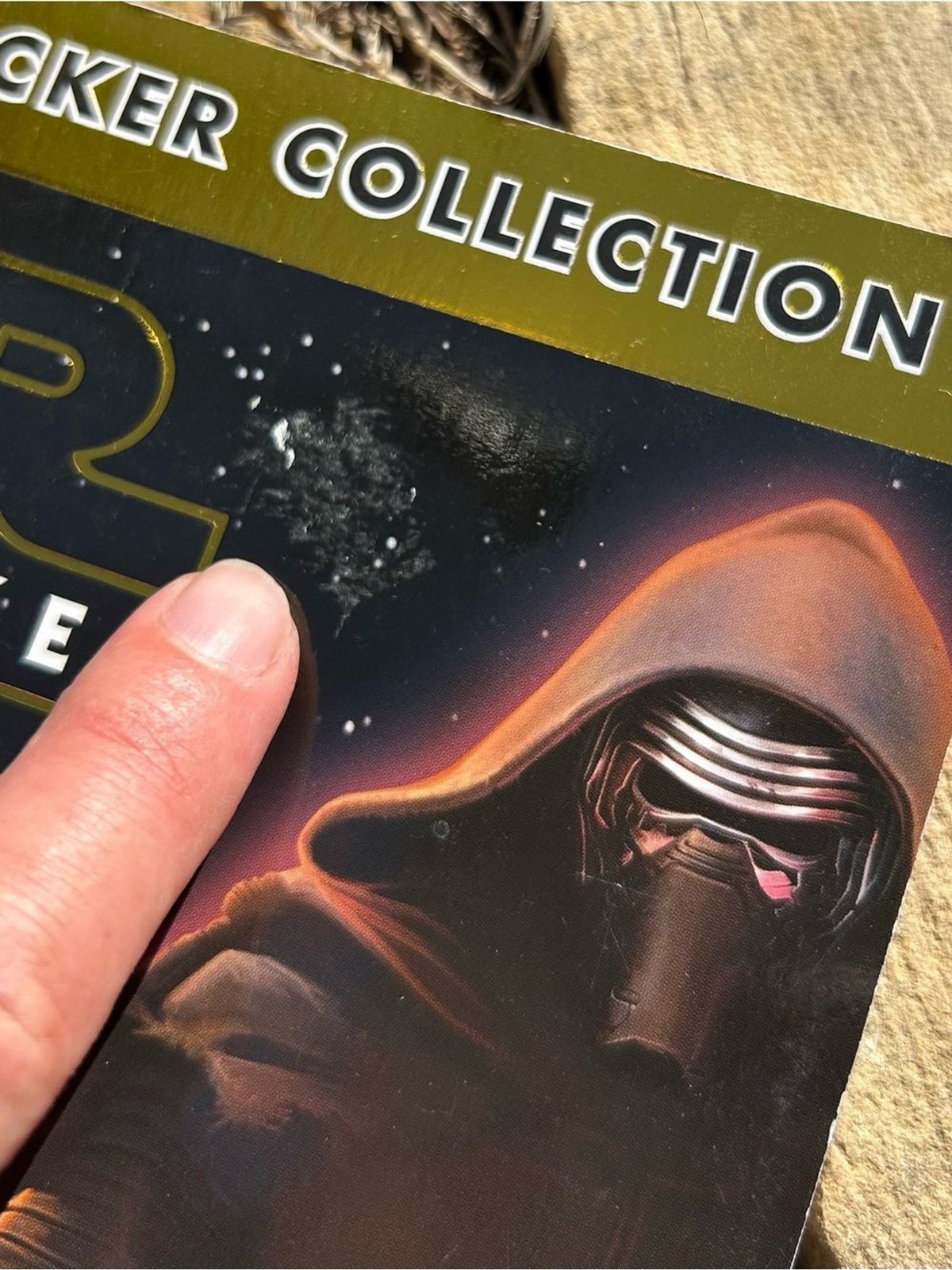 Ultimate Sticker Collection: Star Wars: The Force Awakens Stickerscapes Book