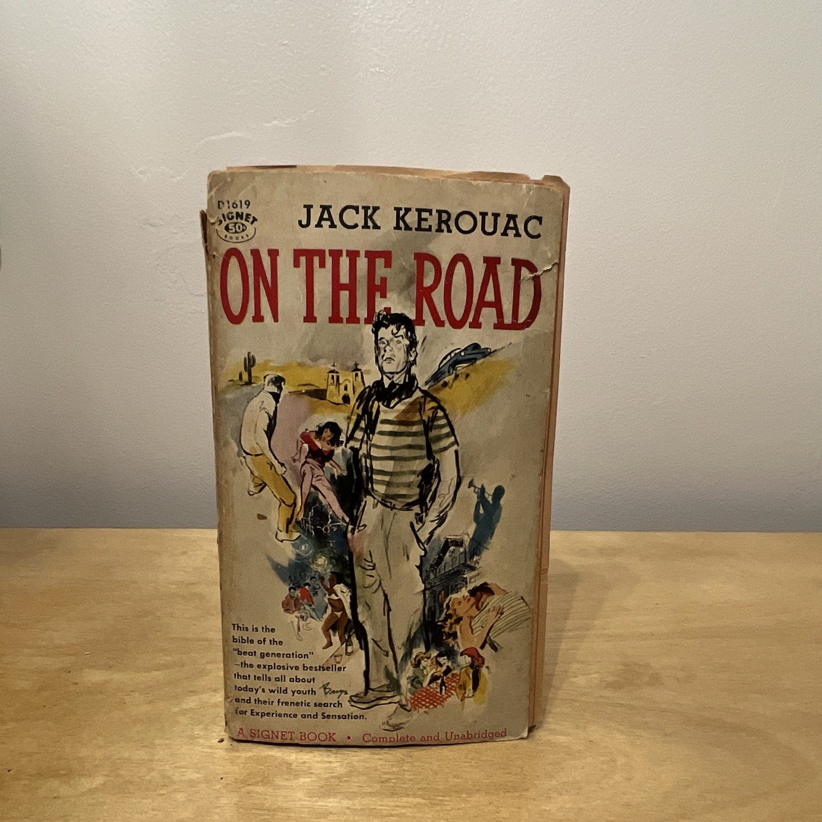 Jack Kerouac On the Road Signet Vintage Paperback Softcover, English