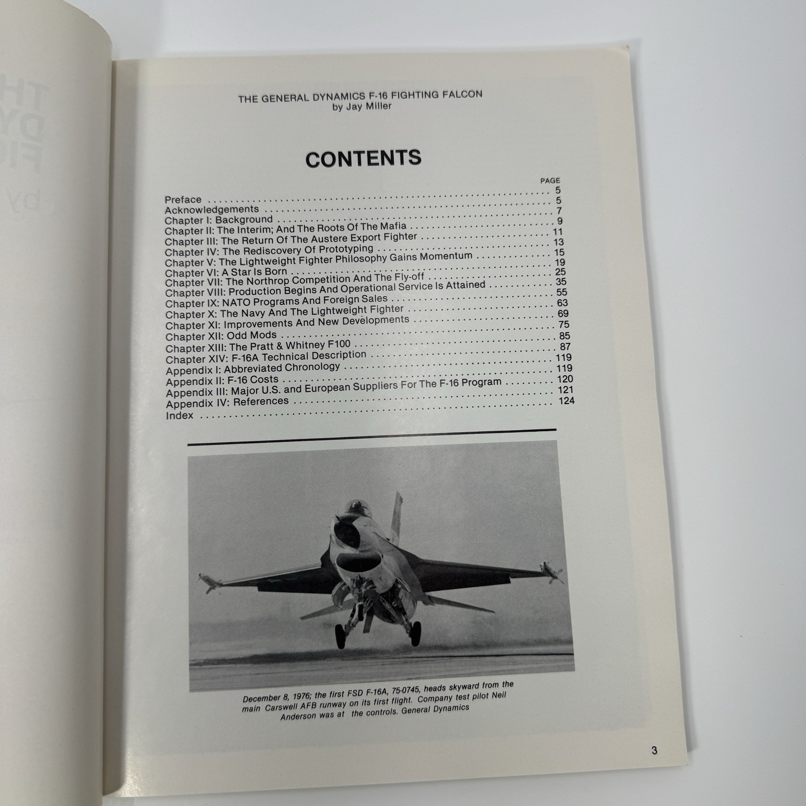 AeroGraph 1 The General Dynamics F16 Fighting Falcon, Jay Miller, 1982 W/RECORD