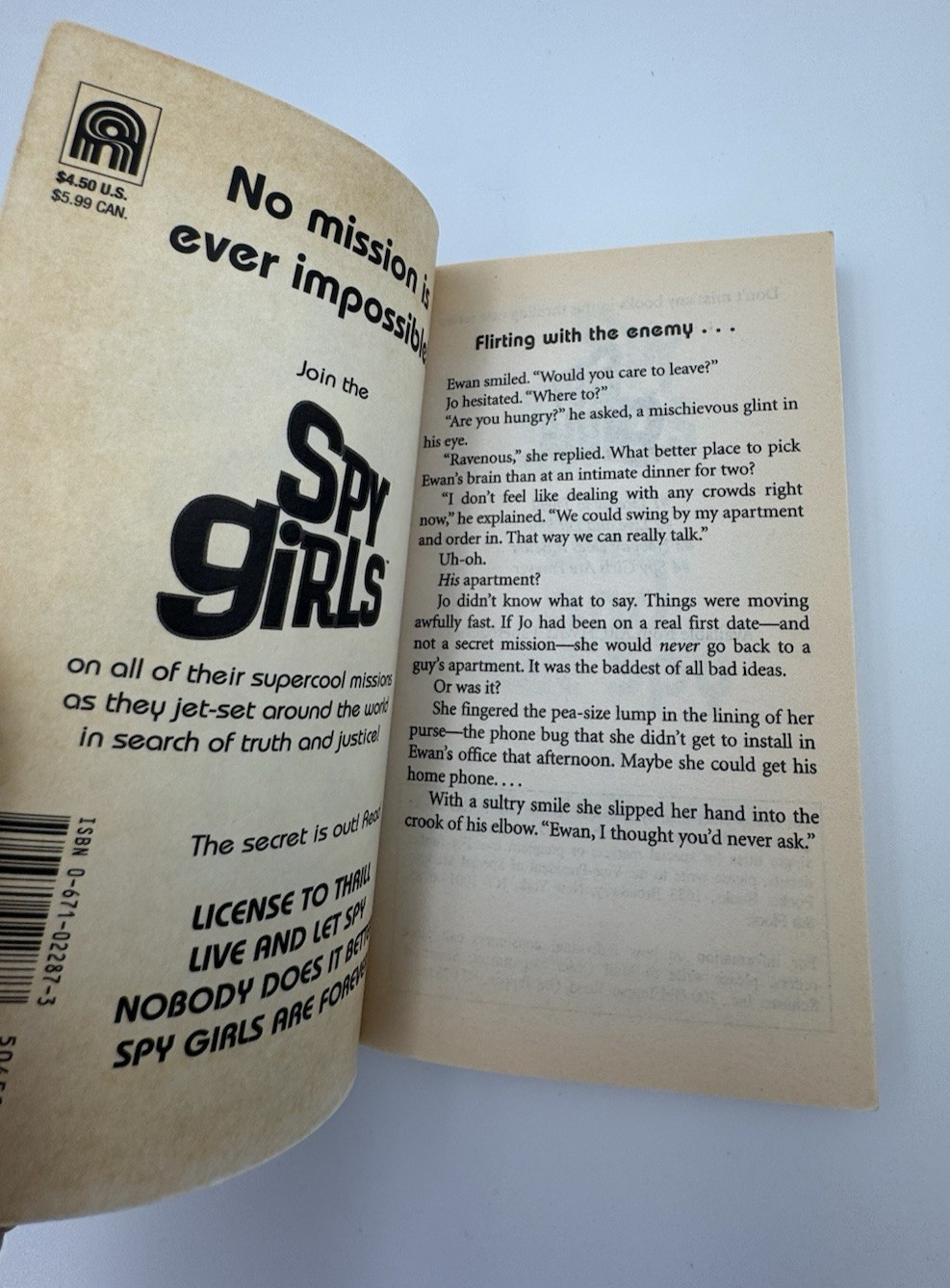 Spy Girls Live and Let Spy #2 Elizabeth Cage 1998 Paperback YA Vintage