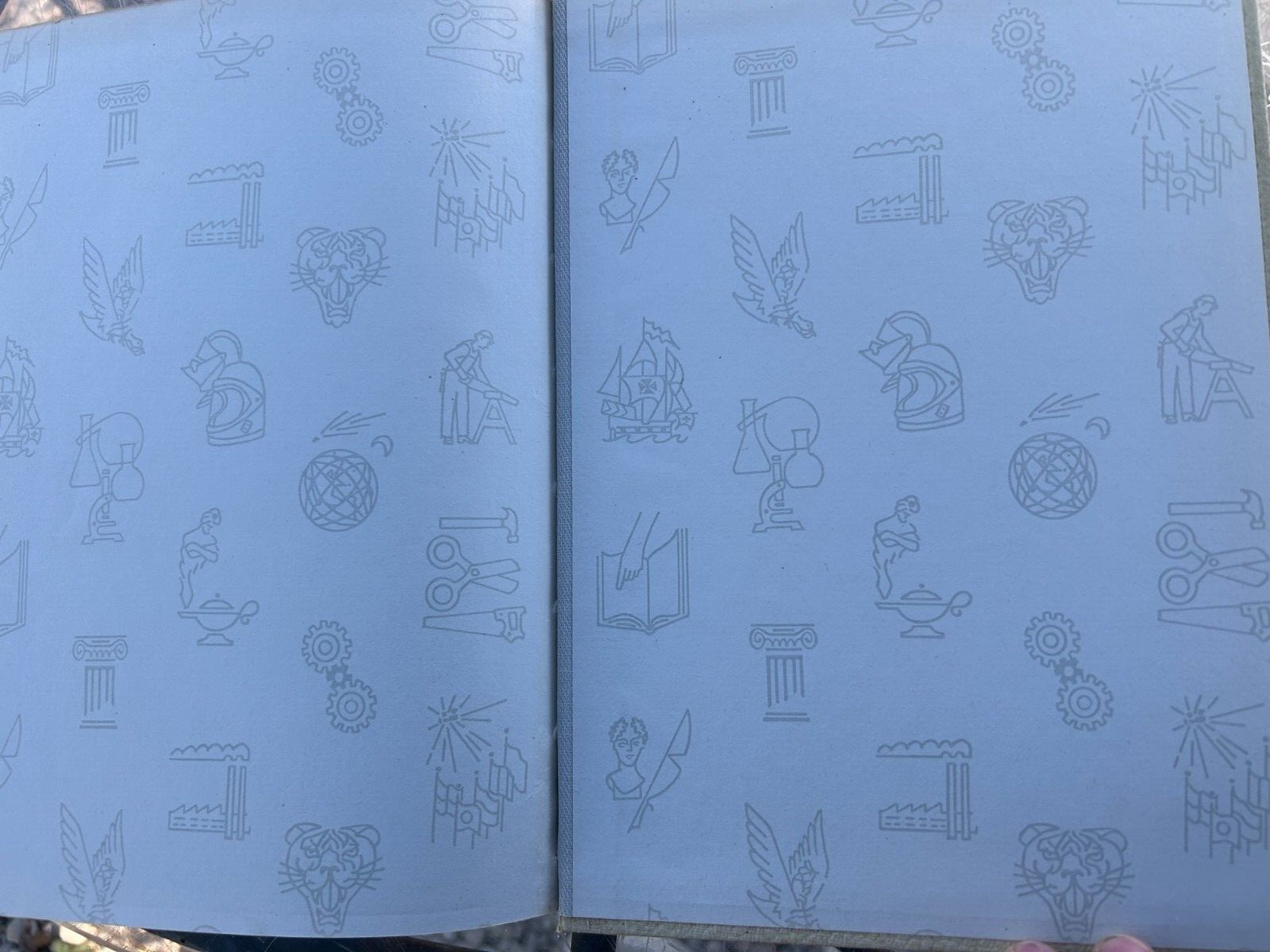 BOOK: Volume 7 1968 Edition CHILDCRAFT The How and why Library, 368 pages