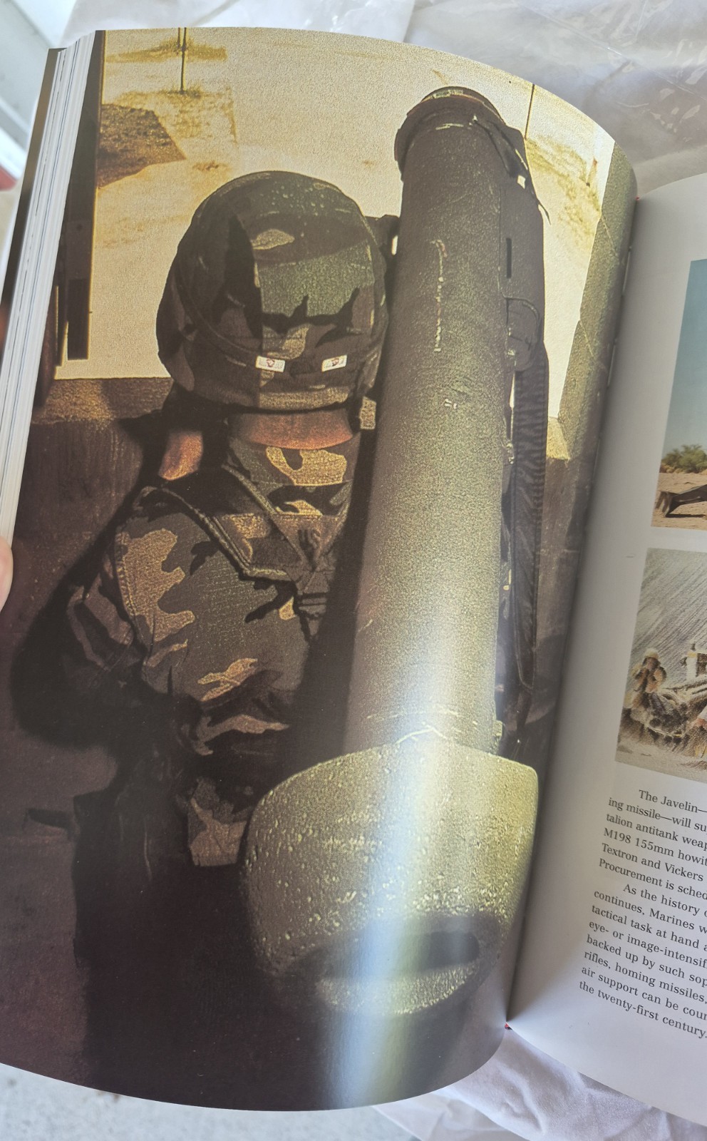 THE MARINES Marine Corps Heritage Foundation ILLUSTRATED BOOK 1998