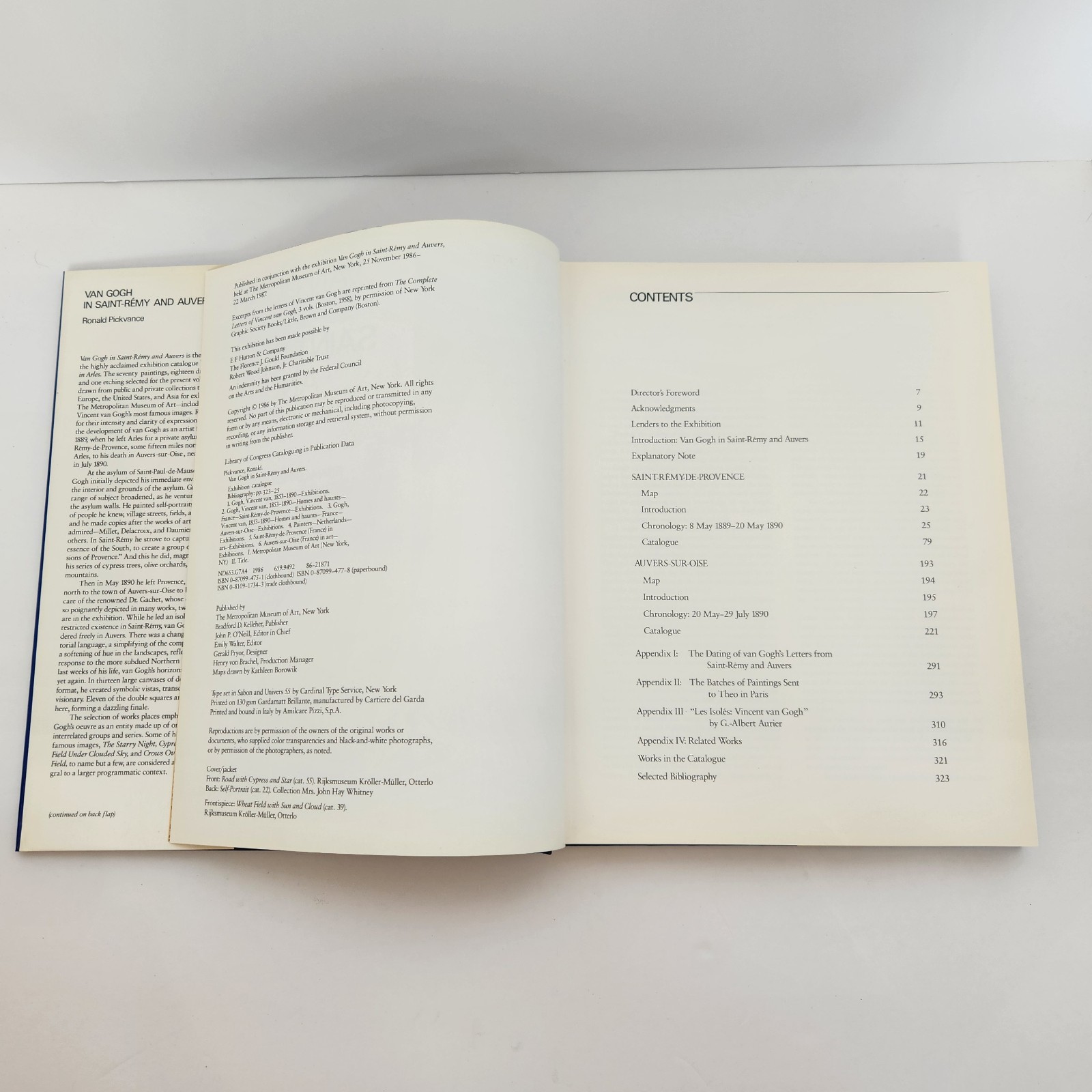 Van Gogh in Saint-Remy and Auvers Ronald Pickvance Met Museum Hardcover 1986