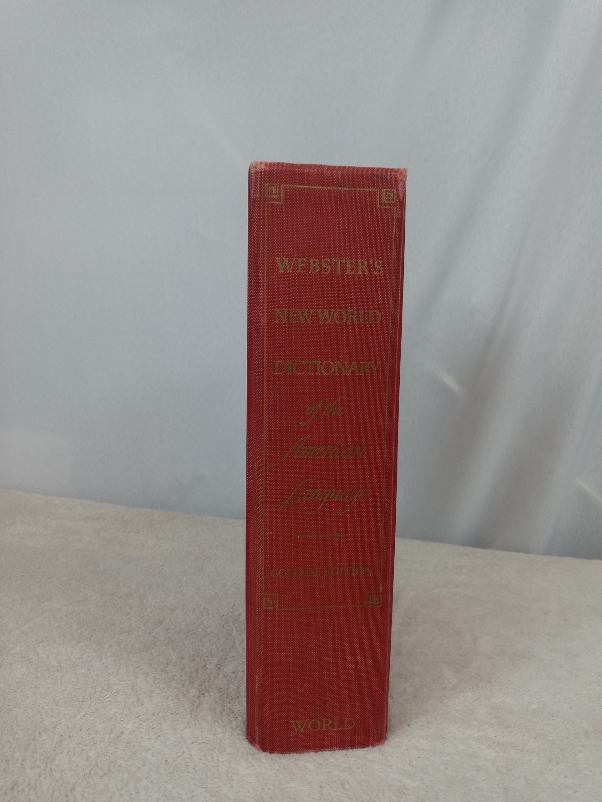 Webster’s New World Dictionary of the American Language Vintage College Edition